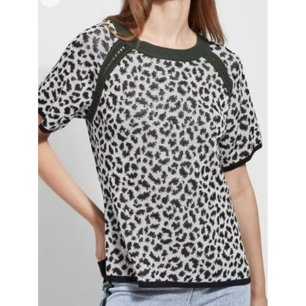 Lysse Lucy Black/White Leopard Jacquard Print Short Sleeve Sweater Size Medium